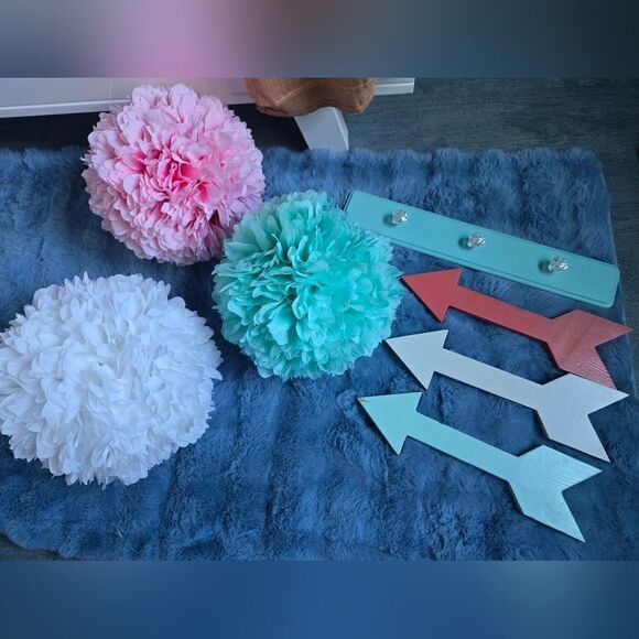 Girls Bedroom Decor‎ - Picture 1 of 7